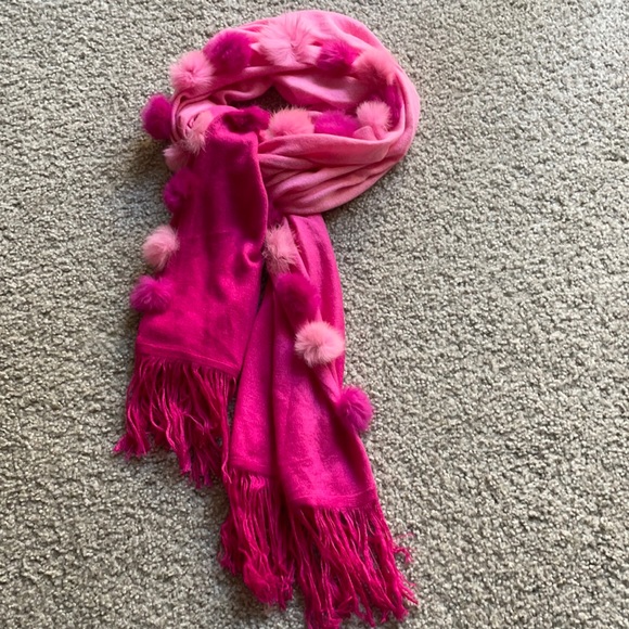 ✨Pink Pompom Scarf✨ - Picture 1 of 11